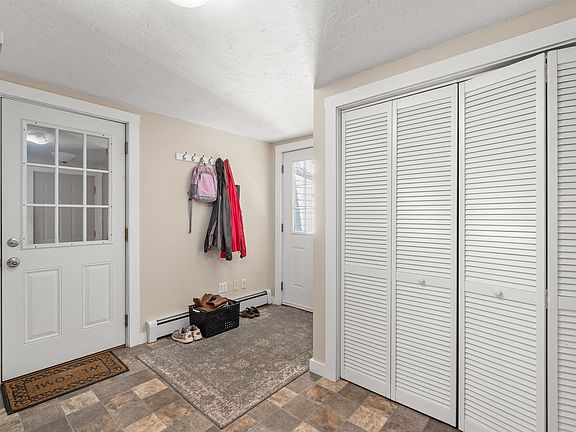 4th image of 110 Beechwood Circle
