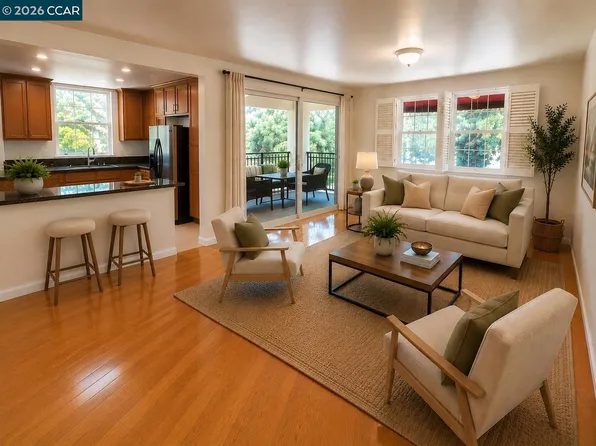 1310 Saddle Rack St APT 352, San Jose, CA 95126
