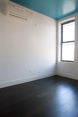 Rented by P Management | media 6