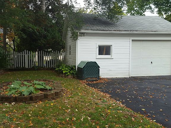 3rd image of 138 Legran Rd