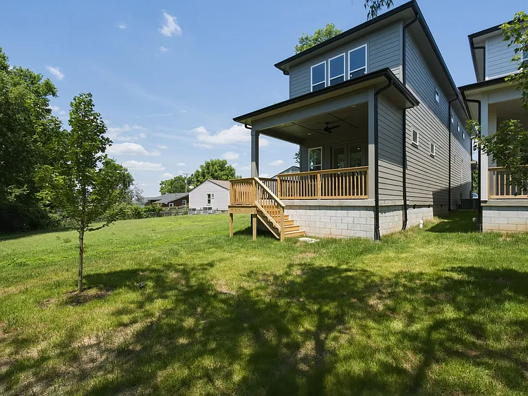 731B Croley Dr — Photo 36