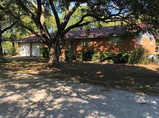 185 Gardner Rd, Bowie, TX 76230