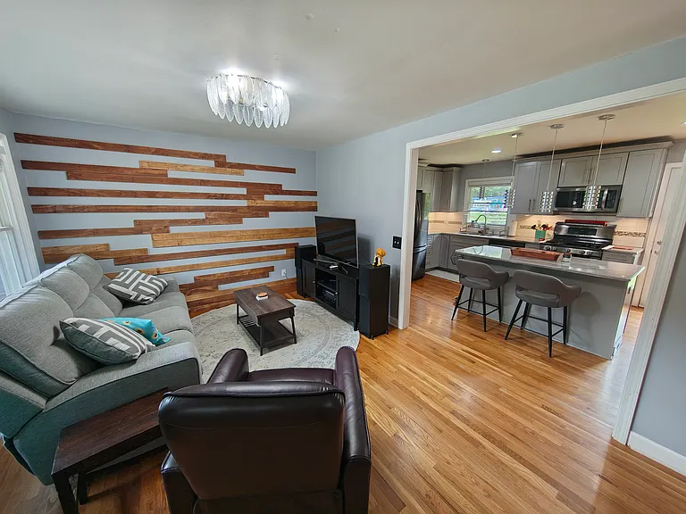 3190 Crestview Cir — Photo 6