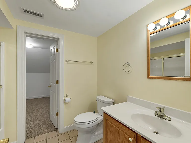 20 Emily Cir — Photo 19