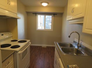 9F Meadowlark Vl NW, Edmonton, AB