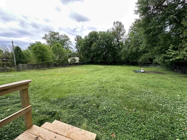 2334 Midland Trl, Rush, KY 41168