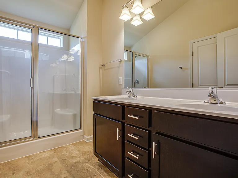 83 Andrews Pl — Photo 10