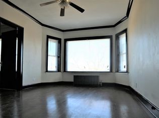 9050 S Dauphin Ave #3, Chicago, IL 60619
