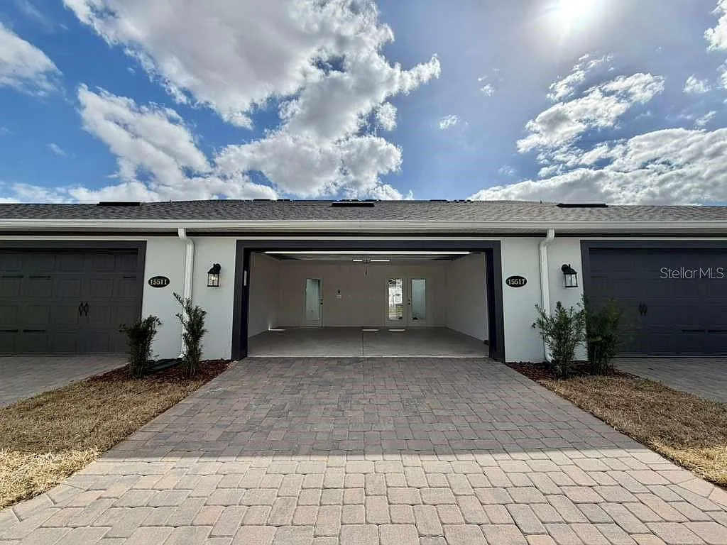 3 bed, 2.5 bath, 1691 sqft, $2,900 — Photo 4