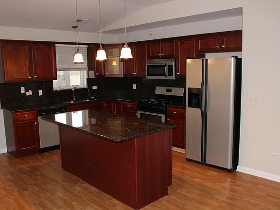 2nd image of 5119 W 159th St Unit 3NE