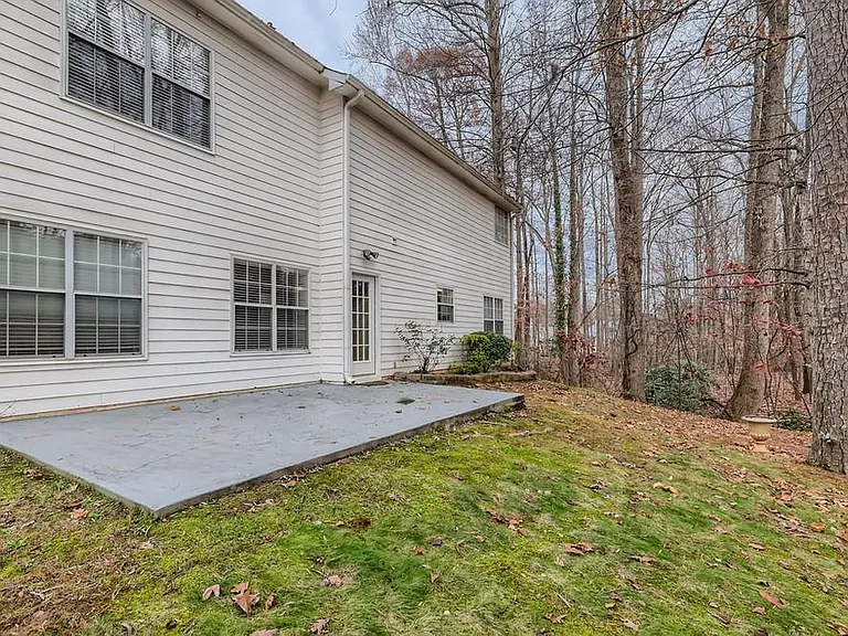 390 Saddle Bridge Dr — Photo 31