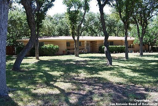 1st image of 104 Caladium Dr
