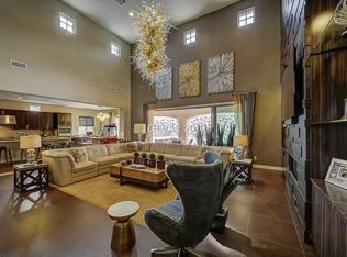 31 Grand Masters Dr, Las Vegas, NV 89141