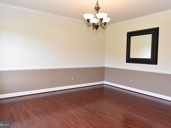 5th image of 43415 Baldridge Ct