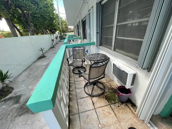 6490 Collins Ave APT 5, Miami Beach, FL 33141