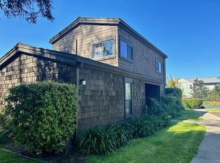 639 Avenida Pequena, Santa Barbara, CA 93111