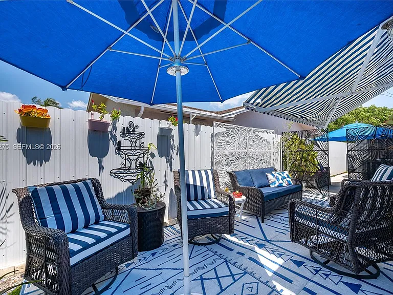 11530 SW 81st Ter — Photo 27