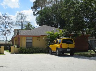 1104 Goldenrod Rd, Wellington, FL 33414