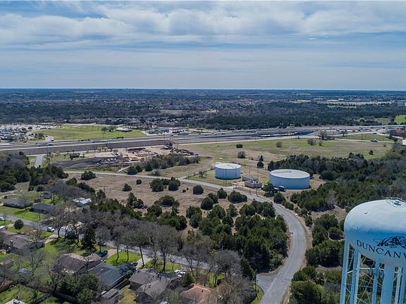 4th image of 14 Linkhaven Dr #14