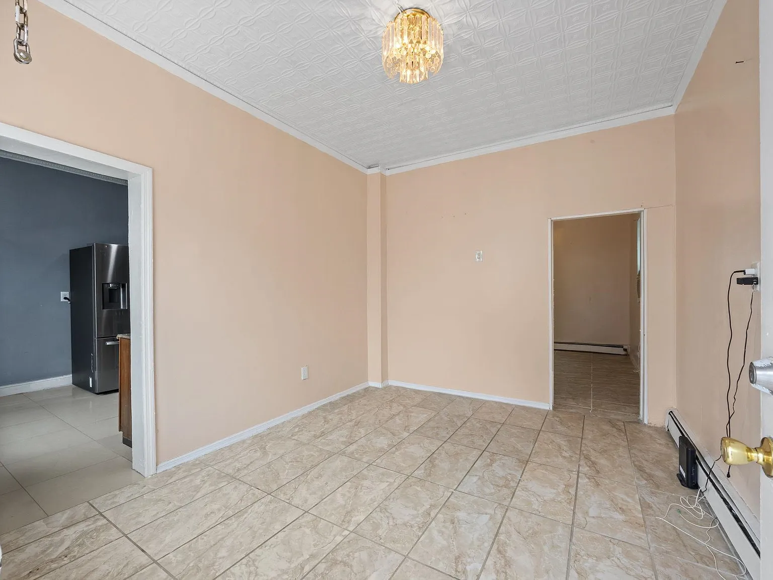 3 bed, 2.0 bath, 1200 sqft, $2,800 — Photo 4