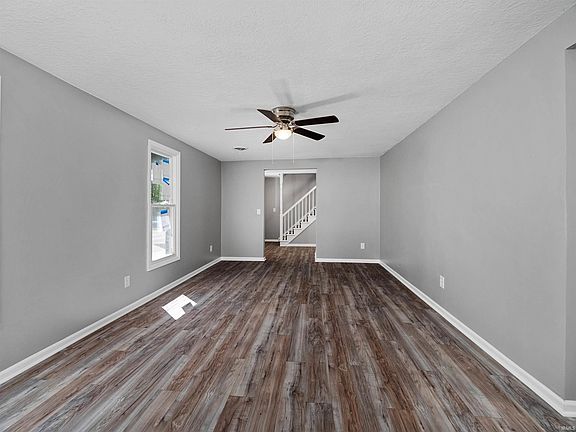 4th image of 6111 Cordava Ct
