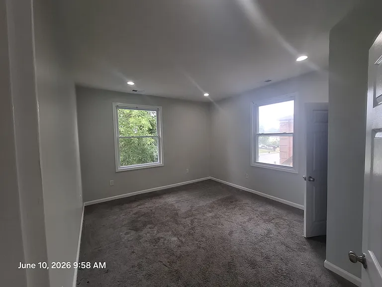 3914 Liberty Heights Ave #B — Photo 6
