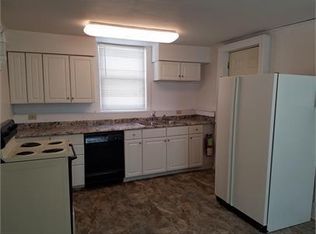 W 25th St 810, Cedar Falls, IA 50613