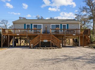 6905 Canal Dr W, Emerald Isle, NC 28594