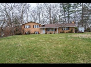 21695 Plantation Rd, Bristol, VA 24202