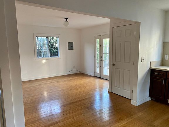 3rd image of 3677 2nd Ave