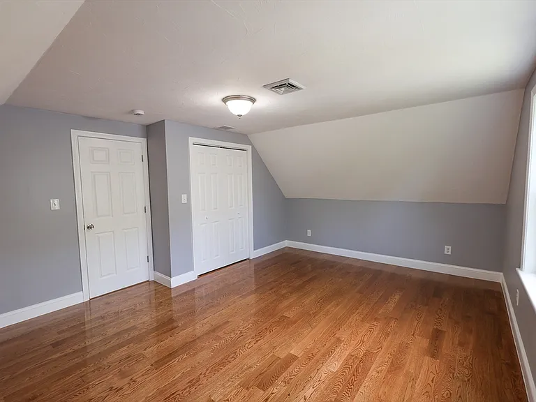 70 Mount Hope St #2 — Photo 13