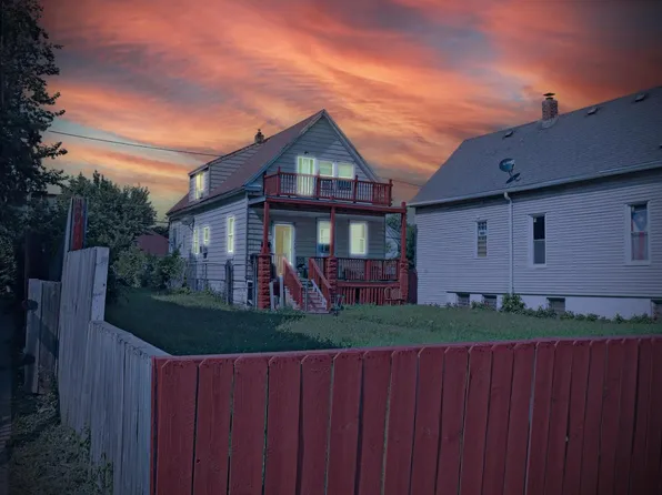 1300 West Greenfield AVENUE, Milwaukee, WI 53204