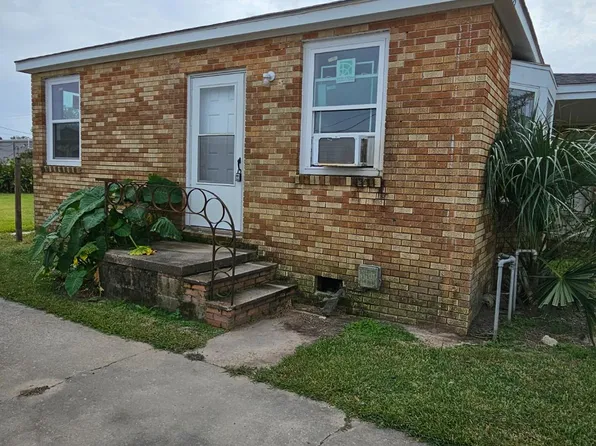 1755 Ridgefield Ave, Thibodaux, LA 70301