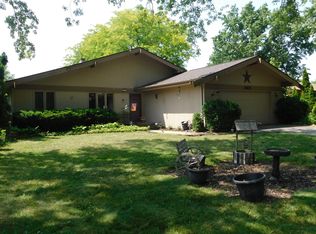 4621 Landau Pl, Rockford, IL 61114