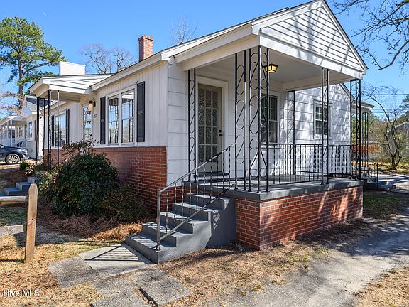 5th image of 207 Morrison Avenue