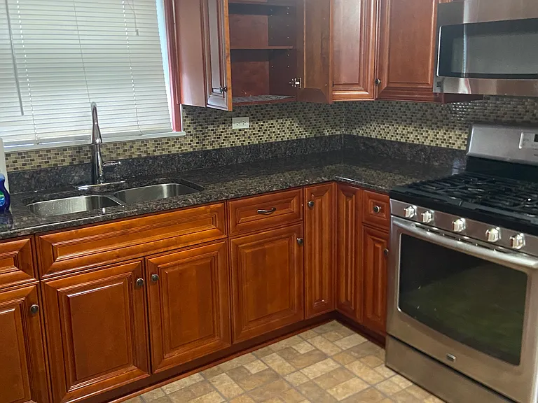 5249 S Kilpatrick Ave #2 — Photo 8