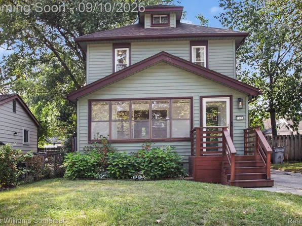 161 W Granet Ave, Hazel Park, MI 48030