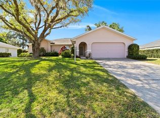 9070 E Coker Creek Ln, Inverness, FL 34450