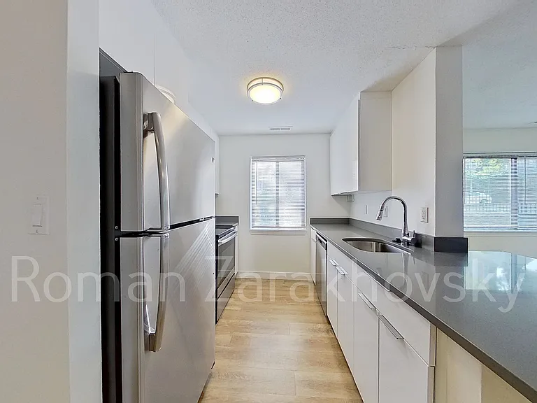 16 Webster Ave #1 — Photo 8
