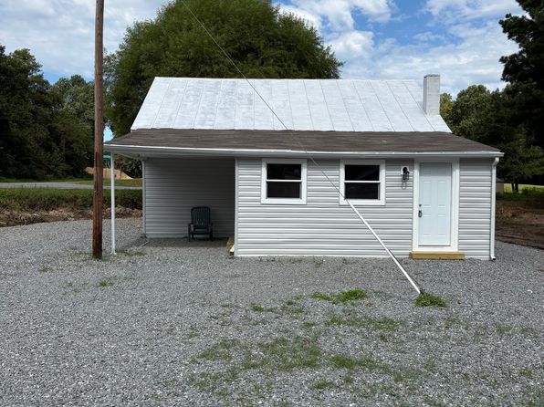 3104 Tucker Hill Rd