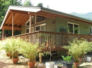 660 N Triton Heights Rd, Lilliwaup, WA 98555