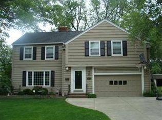 19838 Beach Cliff Blvd, Rocky River, OH 44116