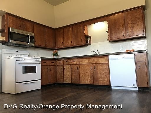 5th image of 3008 Mason St APT 2