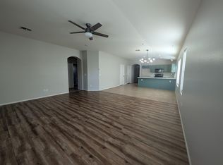 38172 N Rusty Ln, San Tan Valley, AZ 85140