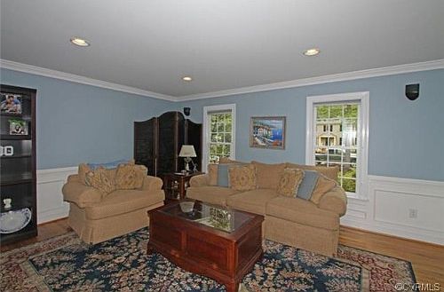 4th image of 9013 Tarrytown Dr