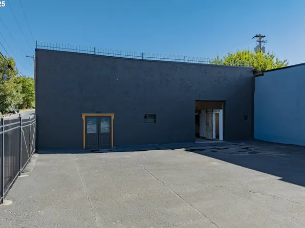 103 Allen St, Kelso, WA 98626