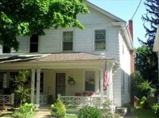 327 Front St, Lititz, PA 17543