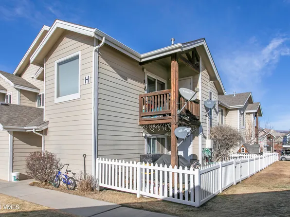 127 Jules Dr #H202, Gypsum, CO 81637