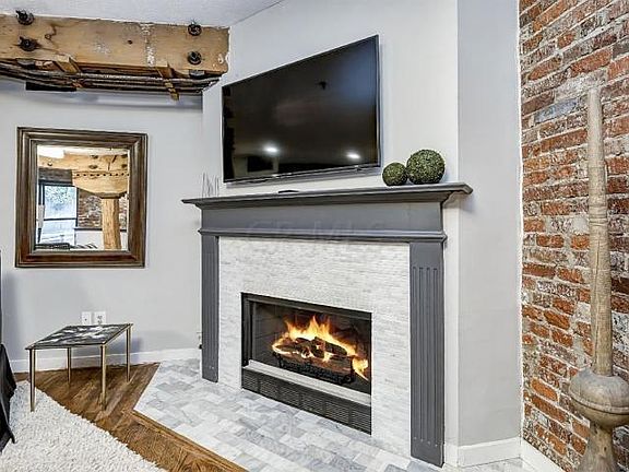5th image of 50 W Hoster St #108