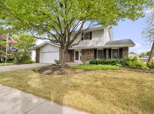 412 N Raven Rd, Shorewood, IL 60404